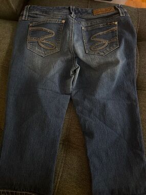 Ladies  Blue seven 7 blue capri Jeans - Classic Denim
